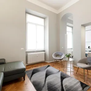 Apartamento Royal - Centro, Milão